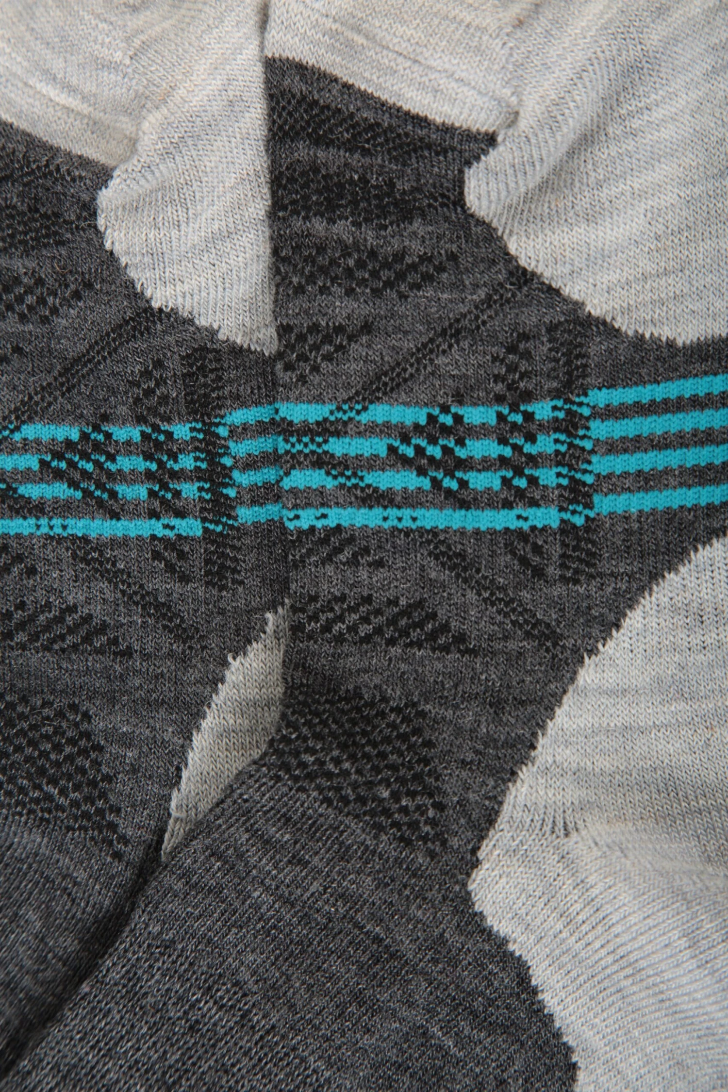 Mountain Warehouse Kids Merino Lightweight Socks 6 Mountain Warehouse Kids Merino Lightweight Socks - Image 4