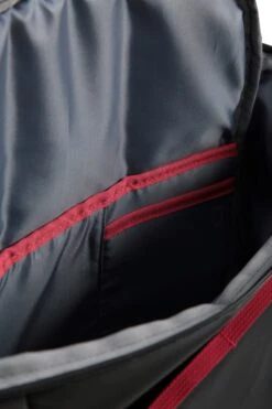 Mountain Warehouse Quarry II 20L Backpack 15 Mountain Warehouse Quarry II 20L Backpack -Kids Fashion Clothing Store 045543 bla quarry ii backpack 20l har aw21 05