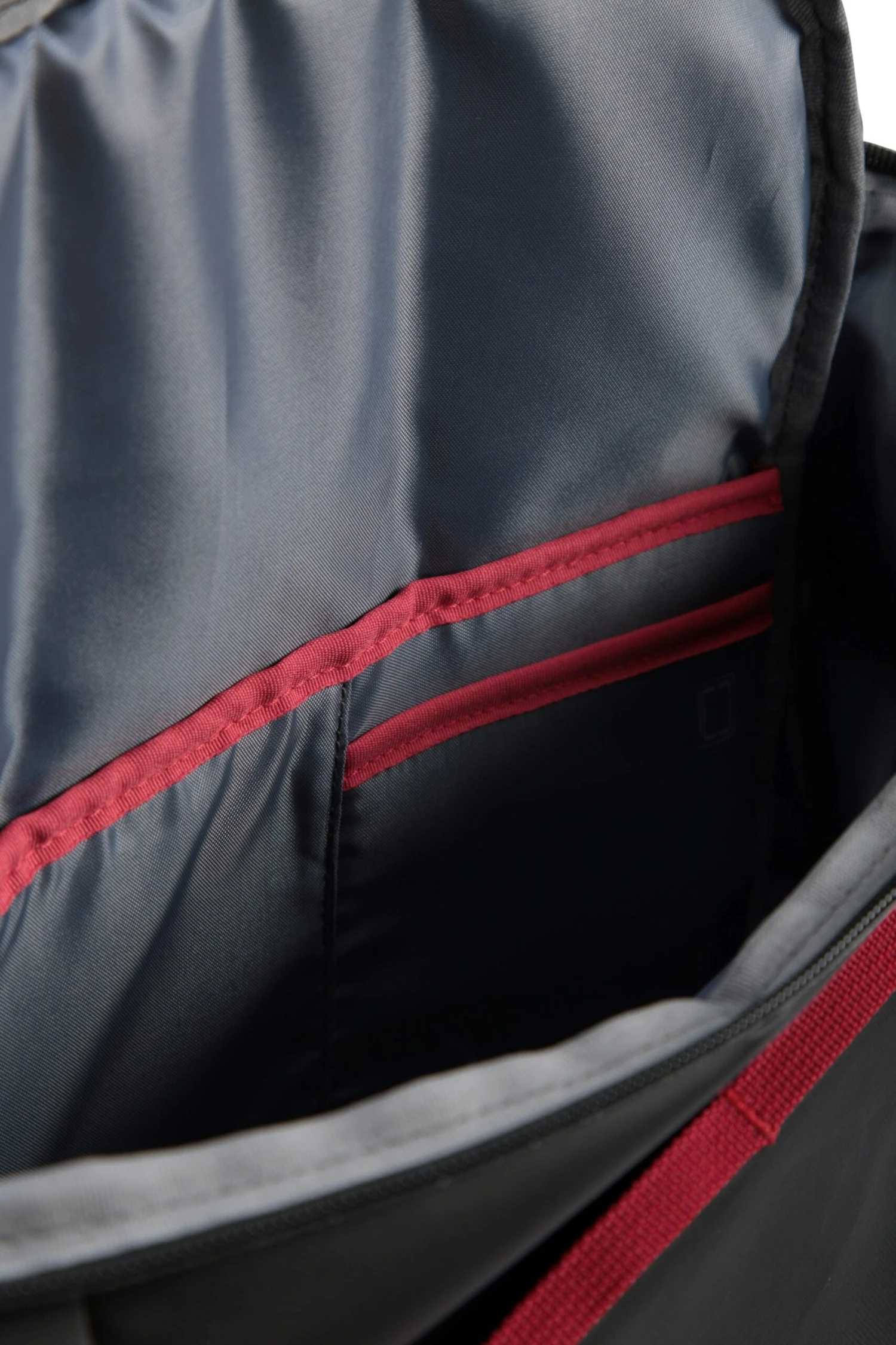 Mountain Warehouse Quarry II 20L Backpack 7 Mountain Warehouse Quarry II 20L Backpack - Image 5