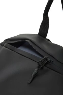 Mountain Warehouse Quarry II 20L Backpack 17 Mountain Warehouse Quarry II 20L Backpack -Kids Fashion Clothing Store 045543 bla quarry ii backpack 20l har aw21 07