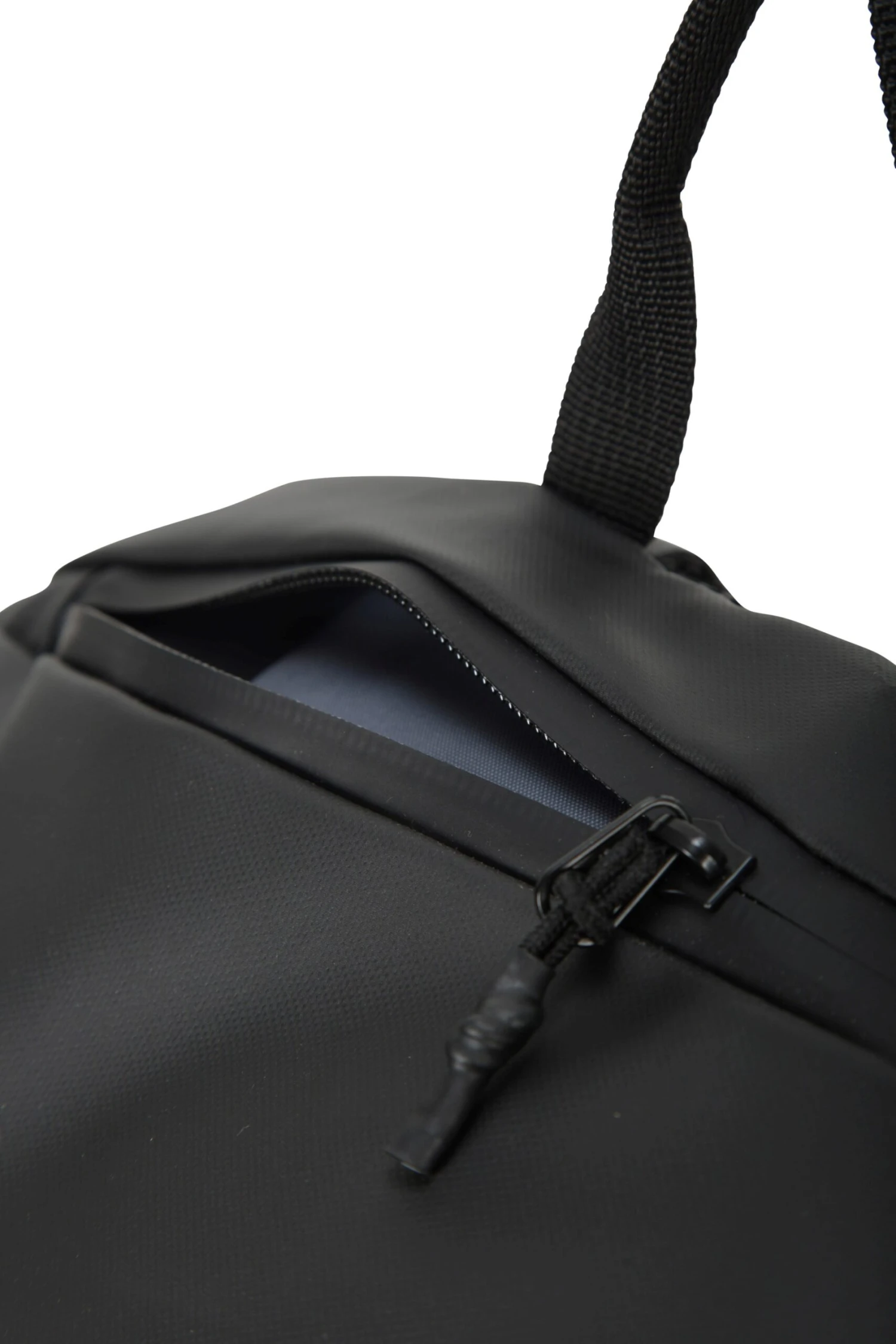 Mountain Warehouse Quarry II 20L Backpack 9 Mountain Warehouse Quarry II 20L Backpack - Image 7