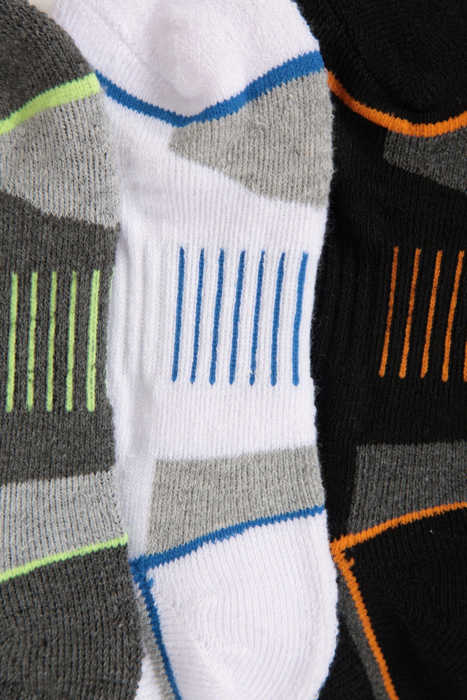 Mountain Warehouse Kids IsoCool Socks 3-Pack 8 Mountain Warehouse Kids IsoCool Socks 3-Pack - Image 6