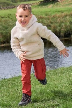 Mountain Warehouse Kids Borg Fleece Hoodie 13 Mountain Warehouse Kids Borg Fleece Hoodie -Kids Fashion Clothing Store 053210 cre kids borg 2 hooded fleece kid ecom lifestyle aw22 01