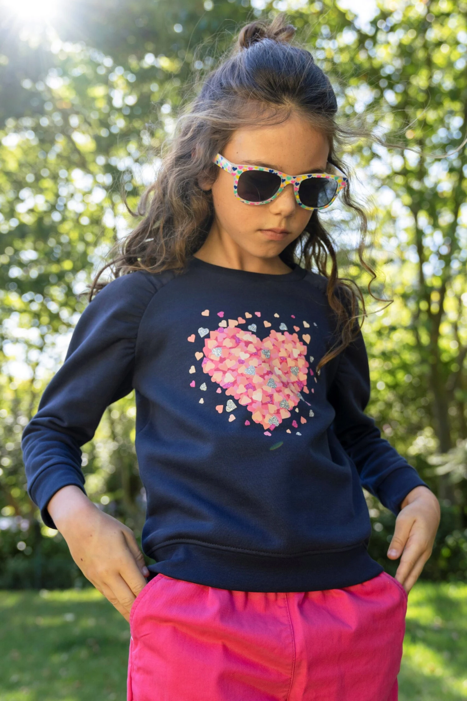 Mountain Warehouse Dispersed Heart Kids Sweatshirt 3 Mountain Warehouse Dispersed Heart Kids Sweatshirt