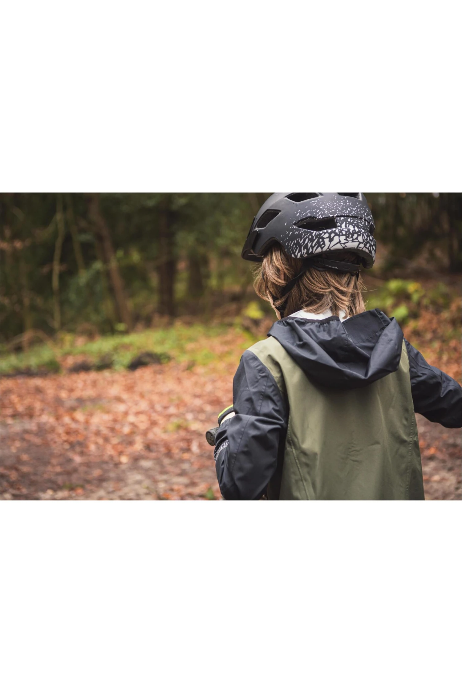 Altura Spark Kids Waterproof Jacket 8 Altura Spark Kids Waterproof Jacket - Image 6