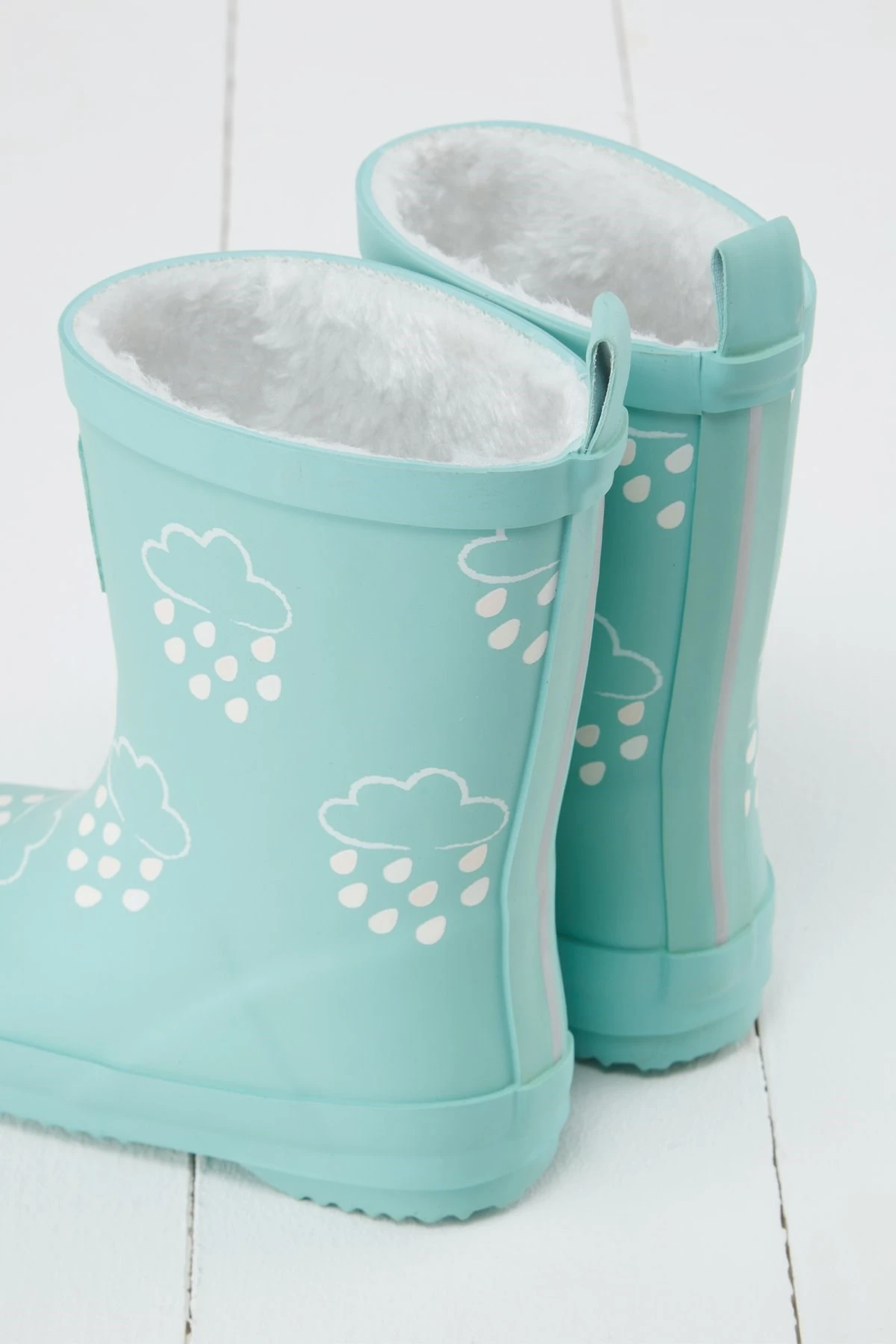 Kids Colour Changing Winter Wellies 5 Kids Colour Changing Winter Wellies - Image 3