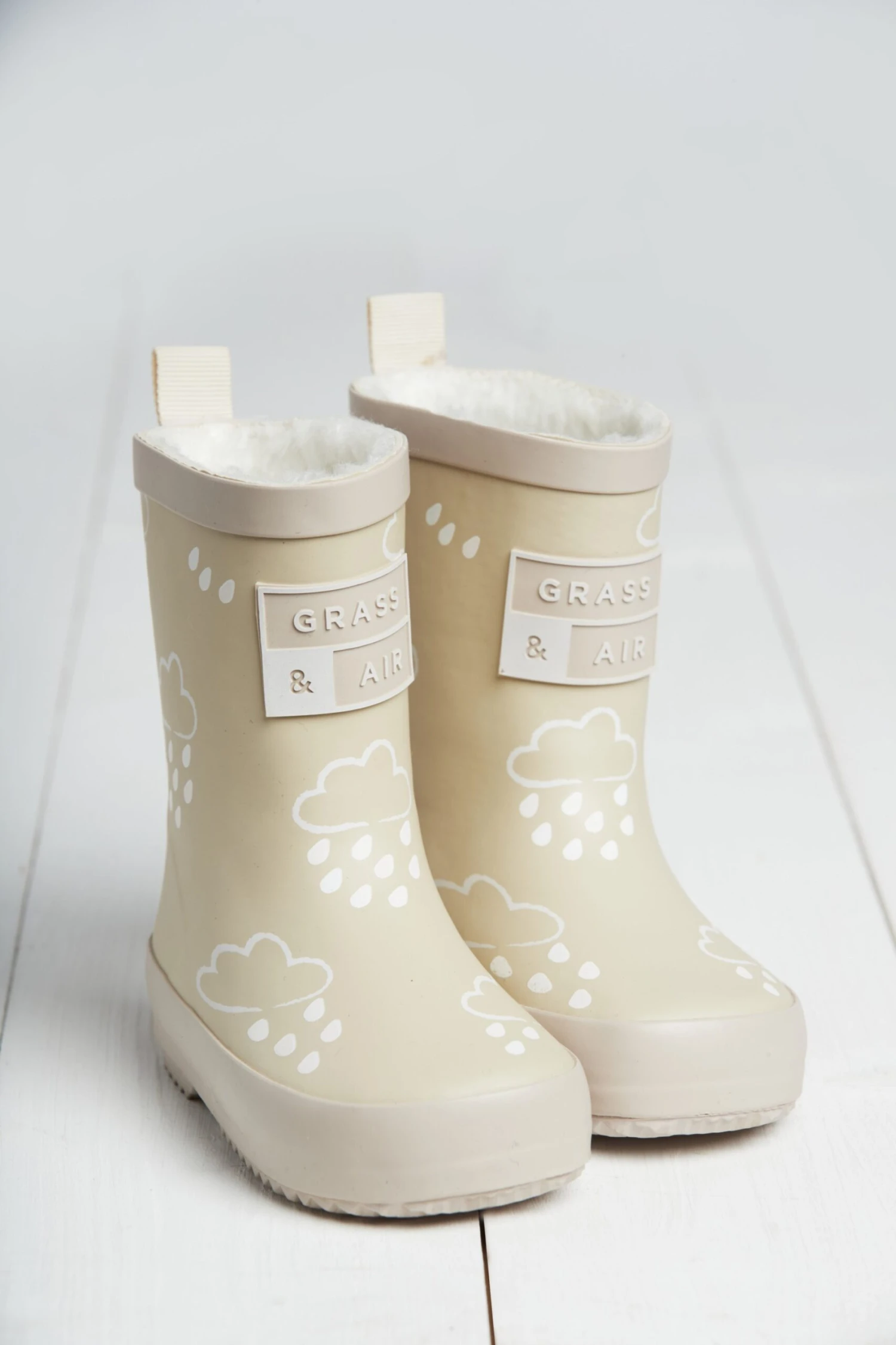 Kids Colour Changing Winter Wellies 10 Kids Colour Changing Winter Wellies - Image 8