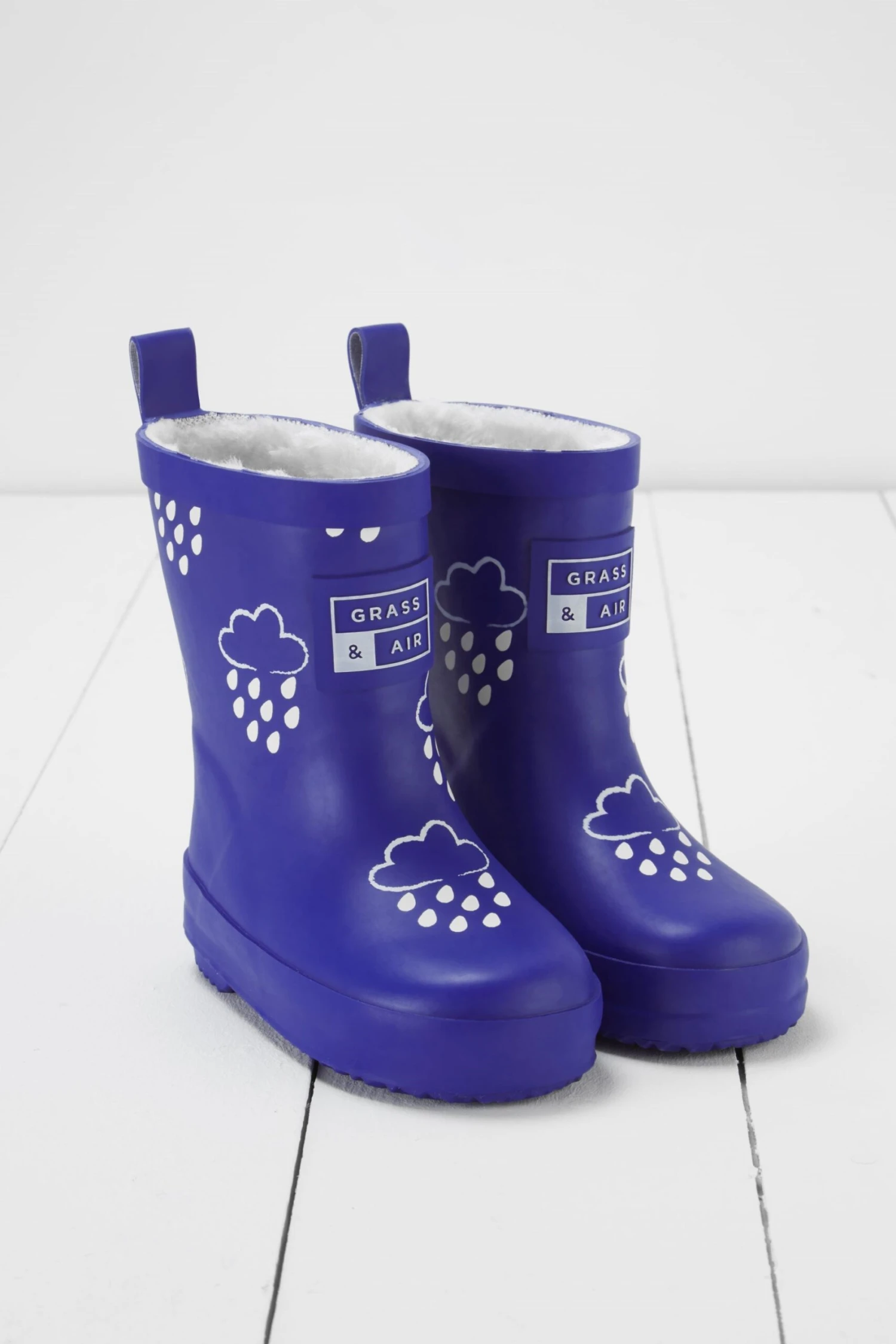 Kids Colour Changing Winter Wellies 11 Kids Colour Changing Winter Wellies - Image 9