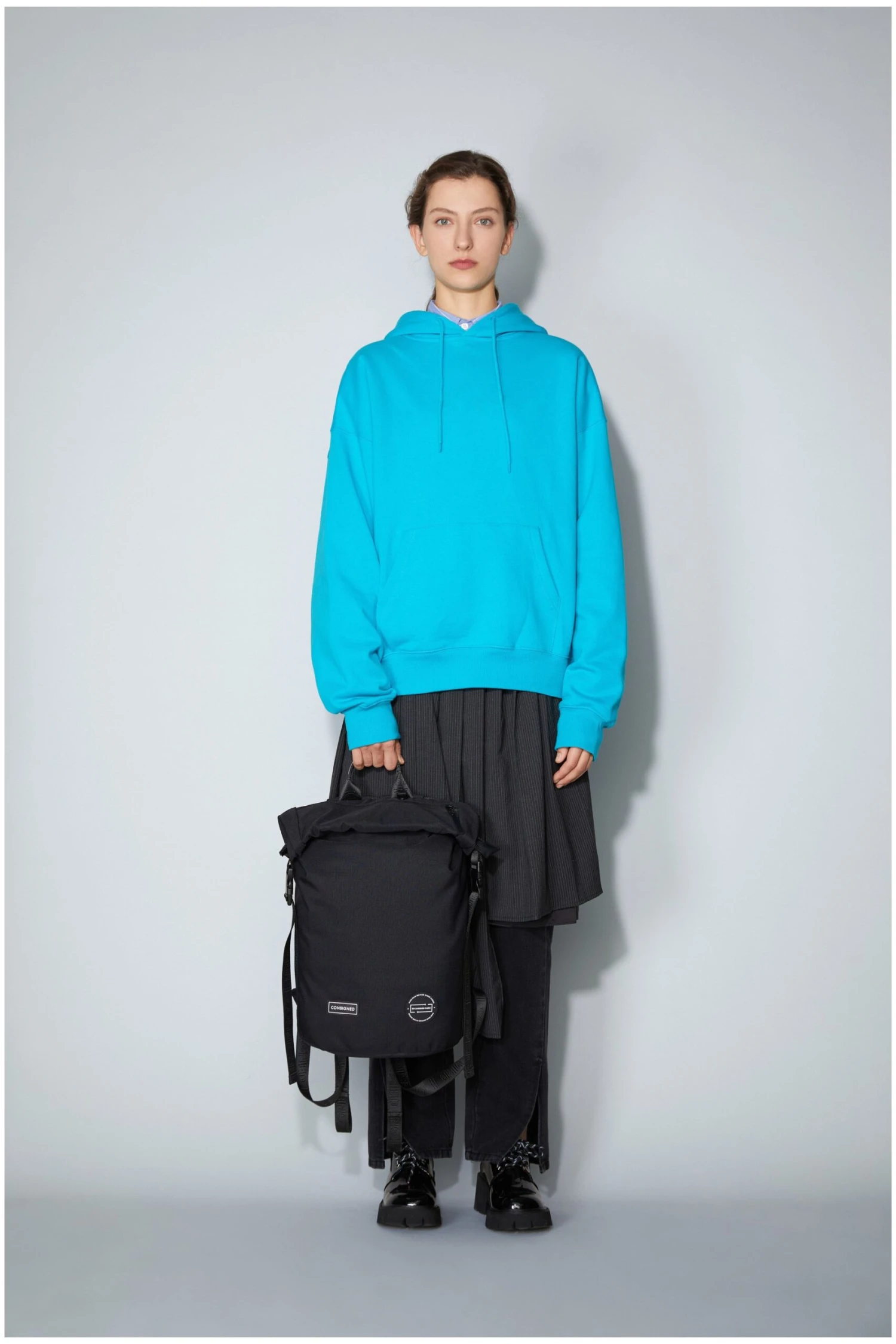 Cornel 16L Medium Roll Top Backpack 4 Cornel 16L Medium Roll Top Backpack - Image 2