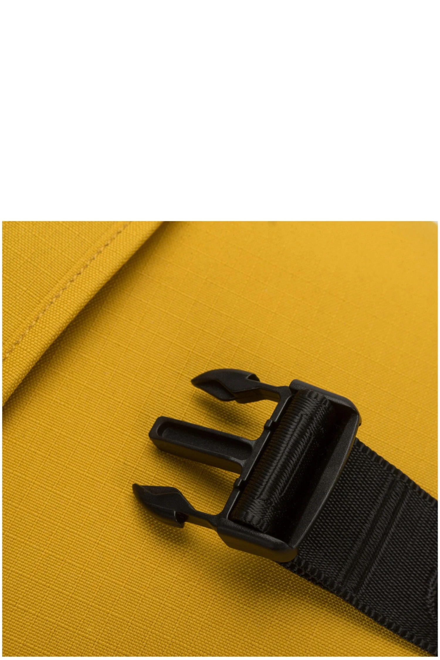 Vance 13L Medium Backpack 10 Vance 13L Medium Backpack - Image 8