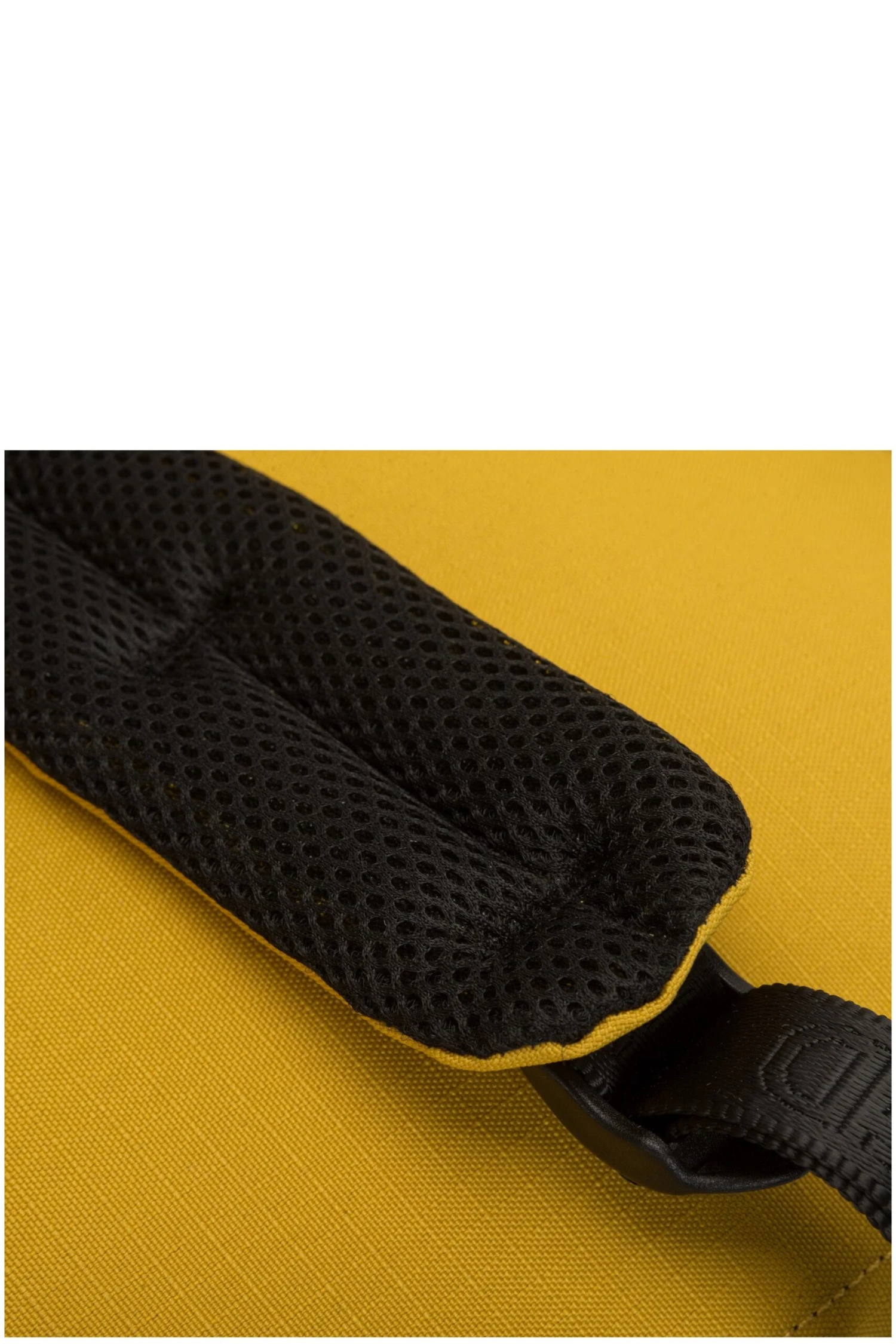 Vance 13L Medium Backpack 12 Vance 13L Medium Backpack - Image 10